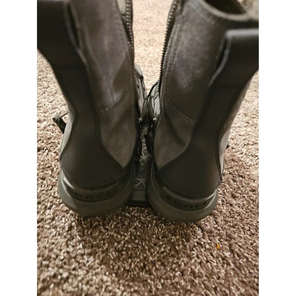 Sorel Explorer Waterproof Boots Mens Size 10 Lace Up Gray Suede Black Rubber
